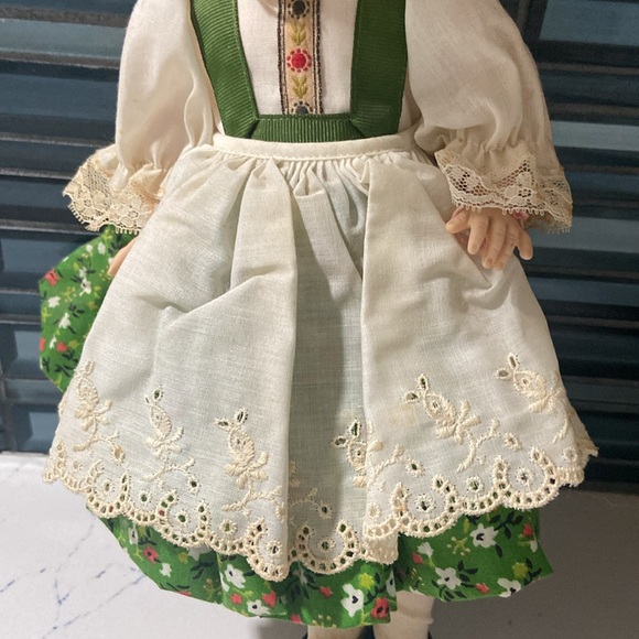 Madame Alexander Doll 12” Heidi - Picture 2 of 11